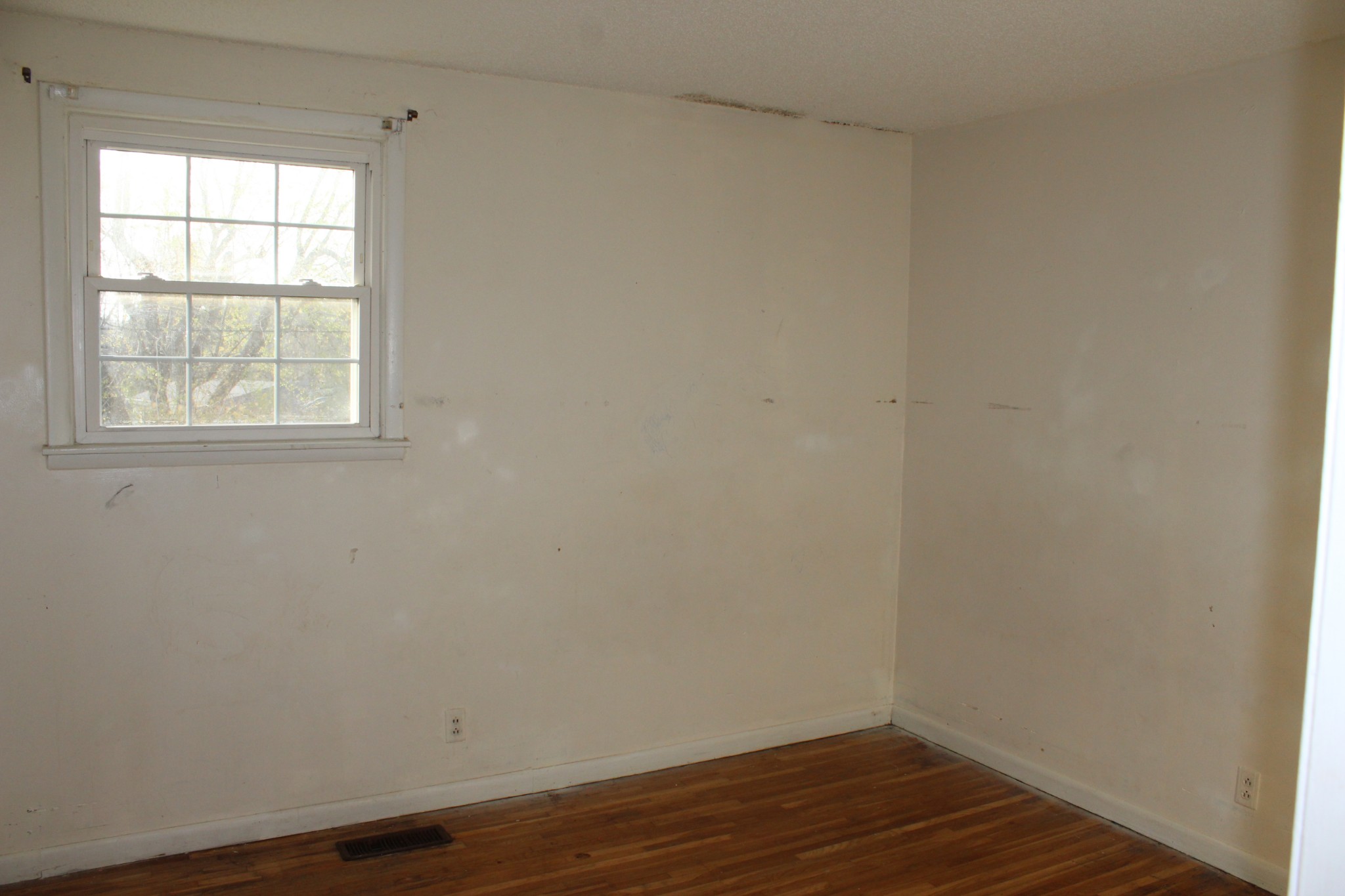 705 Perry Drive Springfield, TN 37172 - Photo 10 of 17 Gallery Image 10