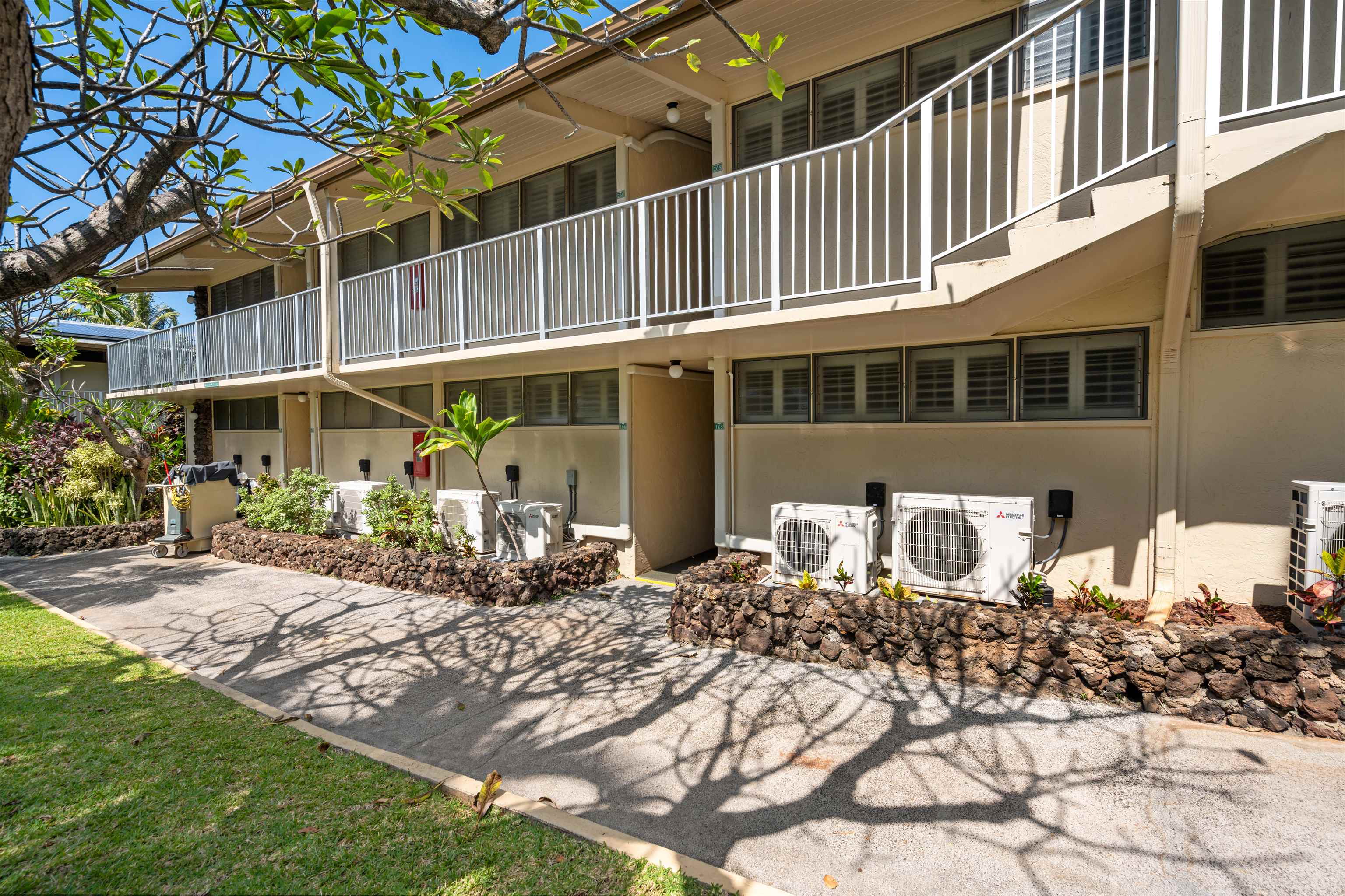5315 Lower Honoapiilani Road, Unit H165 Lahaina, HI 96761 - Photo 32 of 43