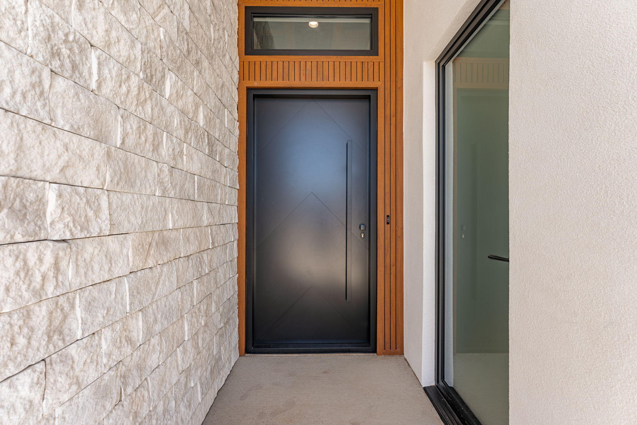2885 East View Pointe Drive Washington, UT 84780 - Photo 4 of 99 Front Exterior Entry Way