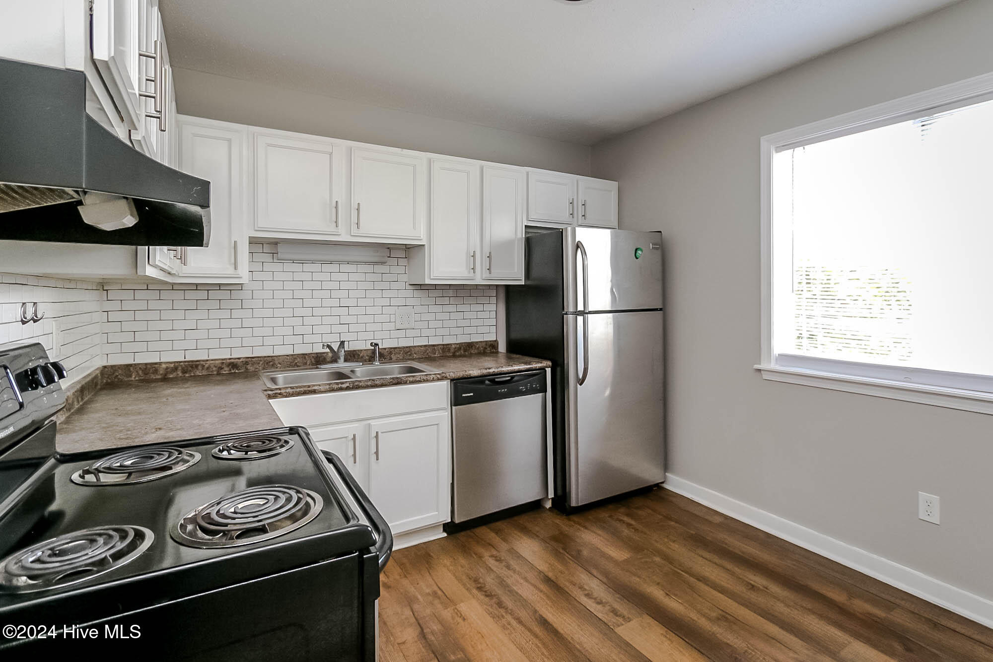 201 Shipman Road, Unit A1 Havelock, NC 28532 - Photo 6 of 10 IMG_4241