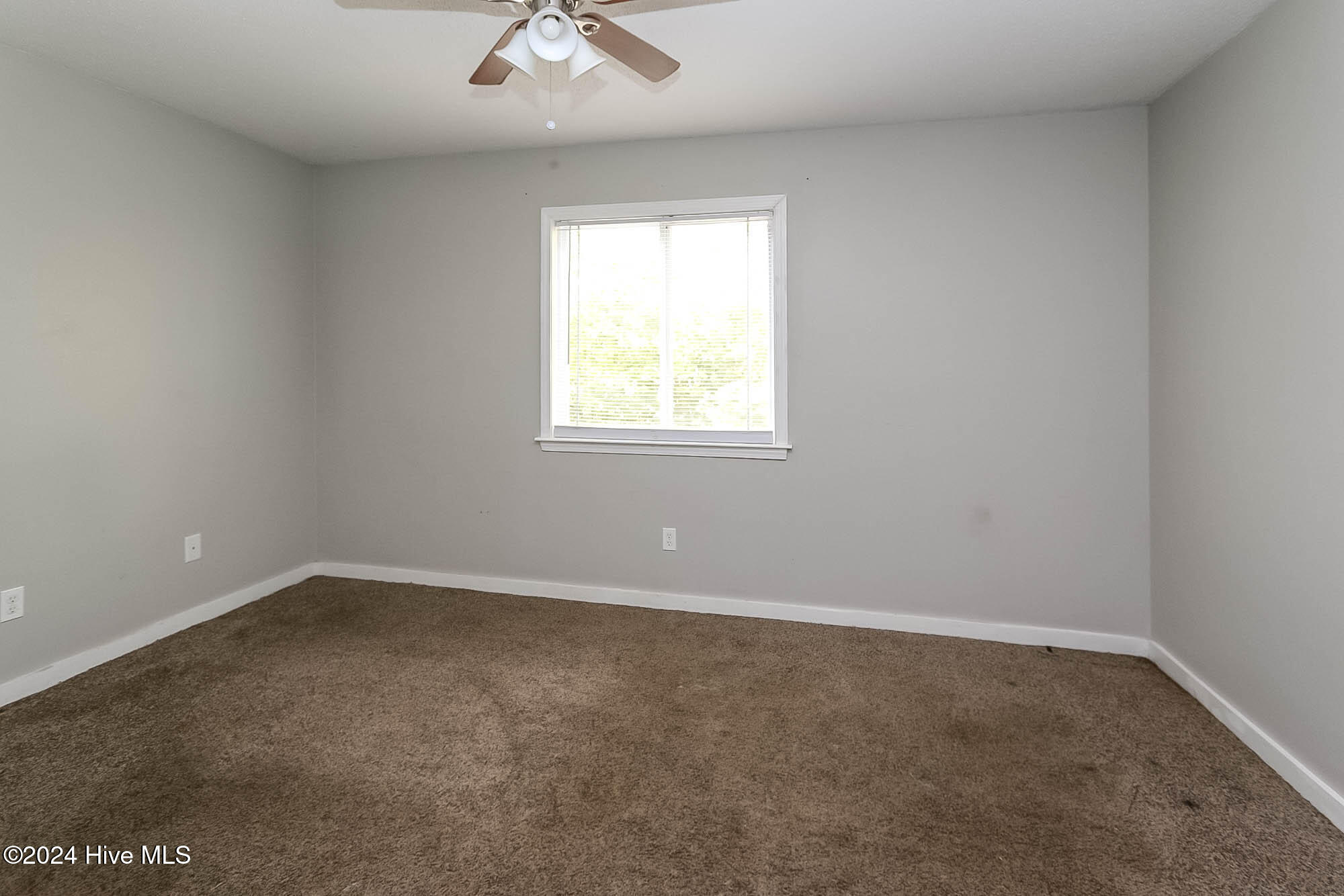 201 Shipman Road, Unit A1 Havelock, NC 28532 - Photo 8 of 10 IMG_4248