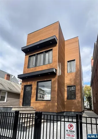 $649,999 | 167 Chapman Street, Orange, NJ 07050