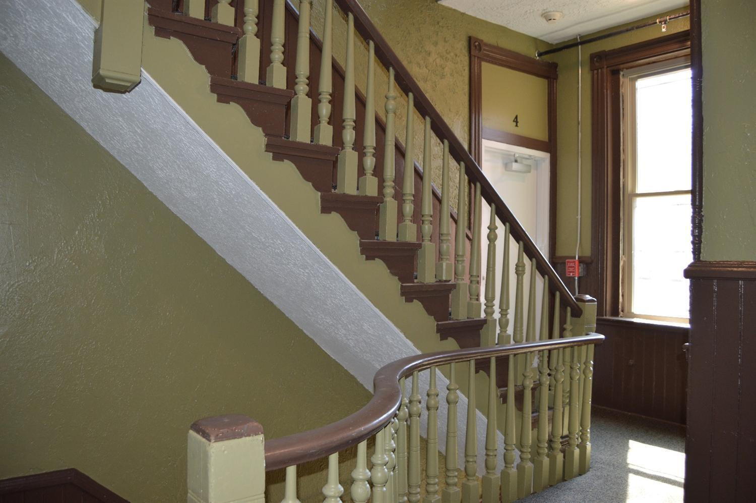 1342 Walnut Street, Unit 2 Cincinnati, OH 45202 - Photo 4 of 13