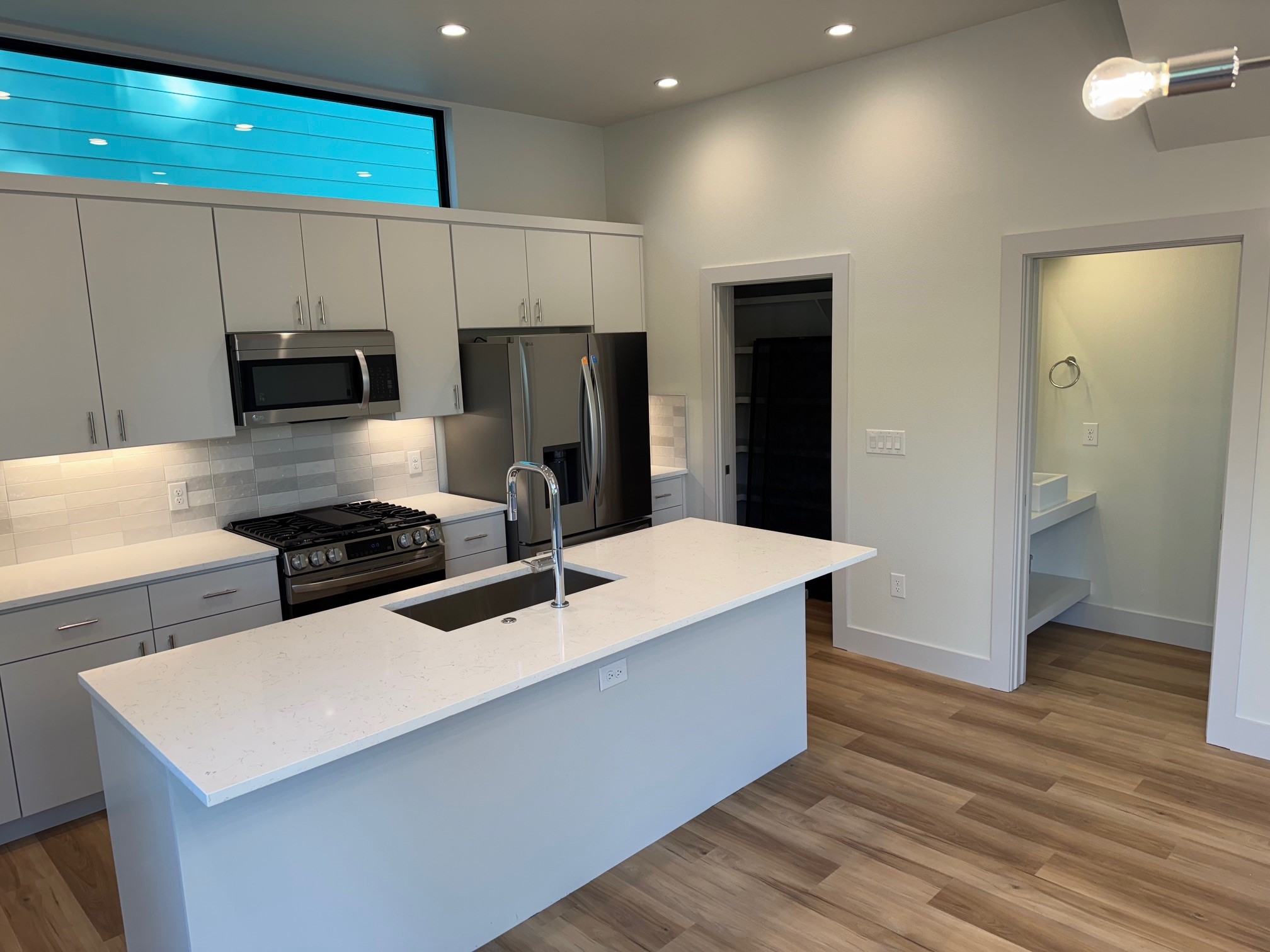 1133 Walton Lane, Unit 1 Austin, TX 78721 - Photo 5 of 15