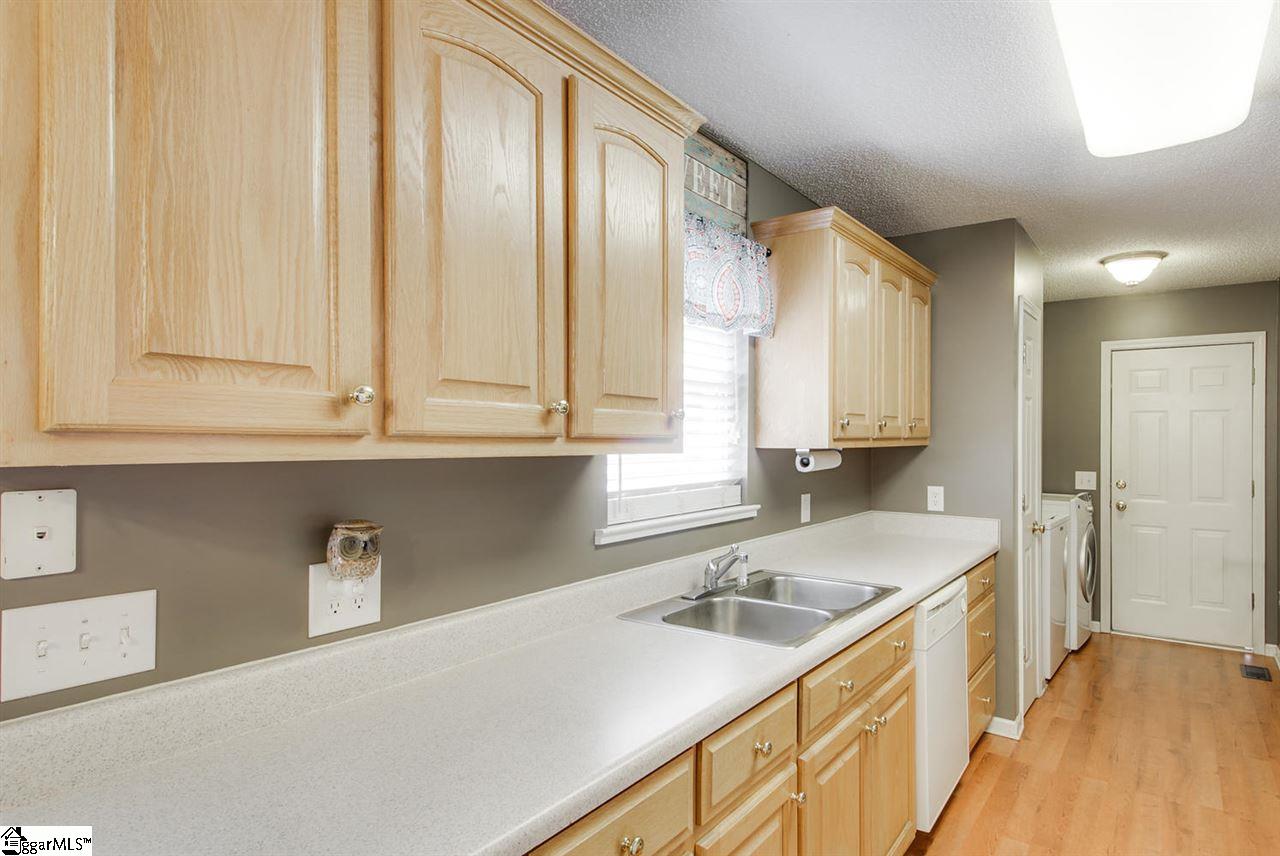 114 Homeland Road Pickens, SC 29671 - Photo 9 of 31 Gallery Image 9