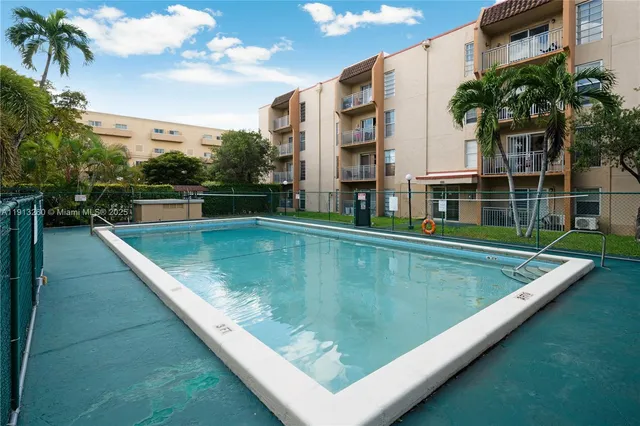 $219,000 | 4855 Northwest 7th Street, Unit 4096, Miami, FL 33126