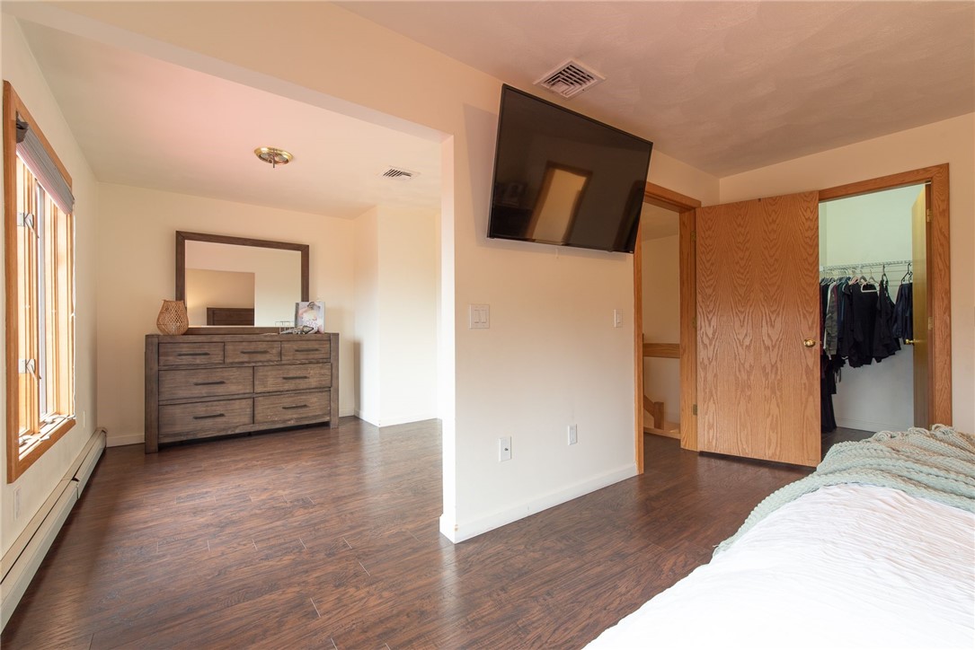 15 Phenix Ridge Drive Cranston, RI 02921 - Photo 21 of 25 Gallery Image 21