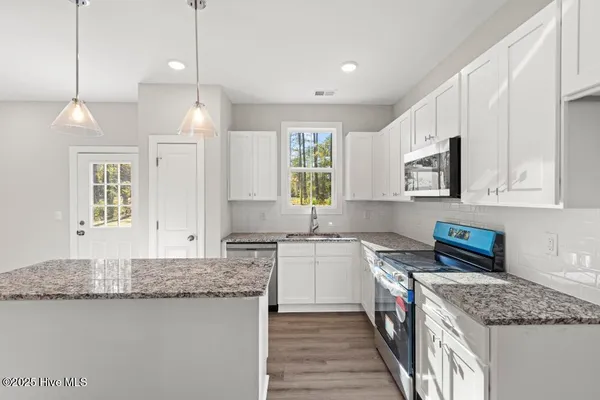 $354,900 | 109 Plum Court, Burgaw, NC 28425