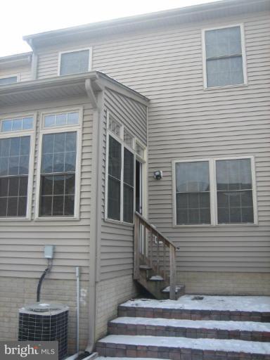 2514-5 Five Shillings Road Frederick, MD 21701 - Photo 5 of 17 a view of a house with a window