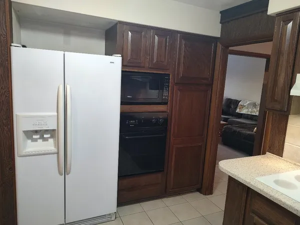 $599,999 | 16565 14 Mile Road, Battle Creek, MI 49014