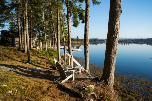 $2,250,000 | 17 Bayberry Lane, Tremont, ME 04612