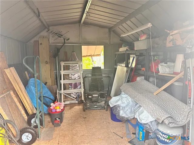 $2,200 | 421 Broadway Street, San Marcos, TX 78666