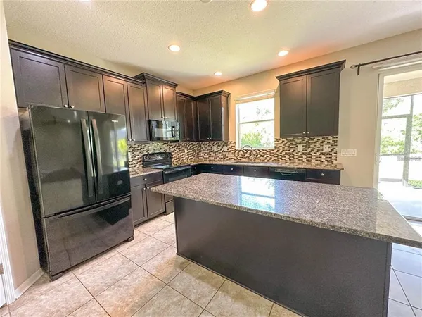 $2,700 | 8979 39th St Circle East, Parrish, FL 34219