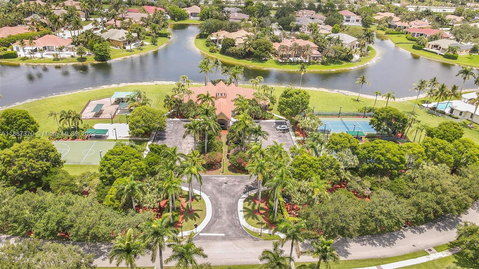 3250 West Stonebrook Circle Davie, FL 33330 - Photo 69 of 73 an aerial view of a residential houses with outdoor space