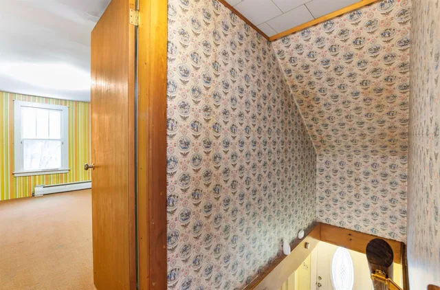 $259,900 | 218 Breezy Hill Road, Barton, VT 05822