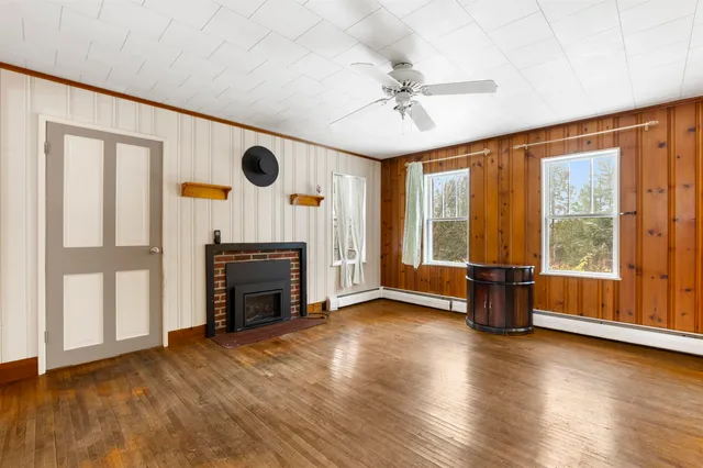 $259,900 | 218 Breezy Hill Road, Barton, VT 05822