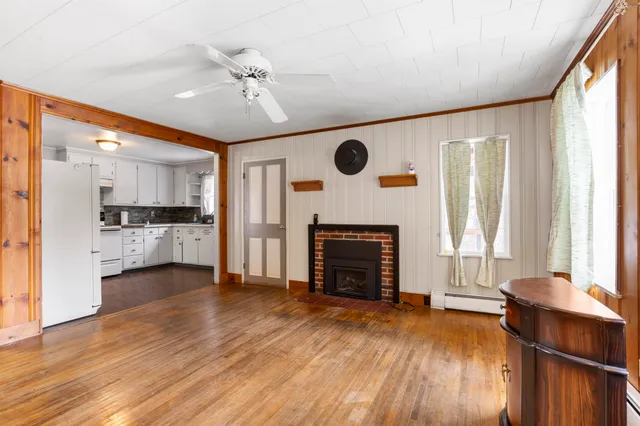 $259,900 | 218 Breezy Hill Road, Barton, VT 05822