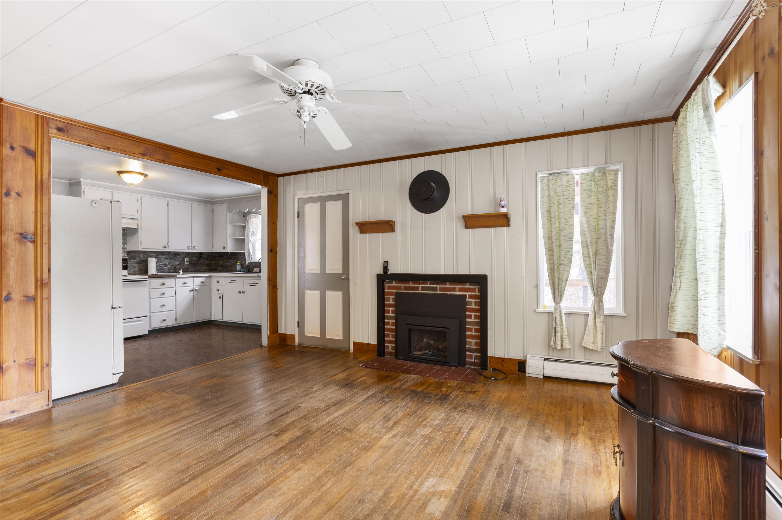 218 Breezy Hill Road Barton, VT 05822 - Photo 4 of 47