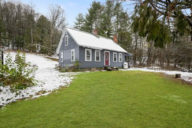 $259,900 | 218 Breezy Hill Road, Barton, VT 05822