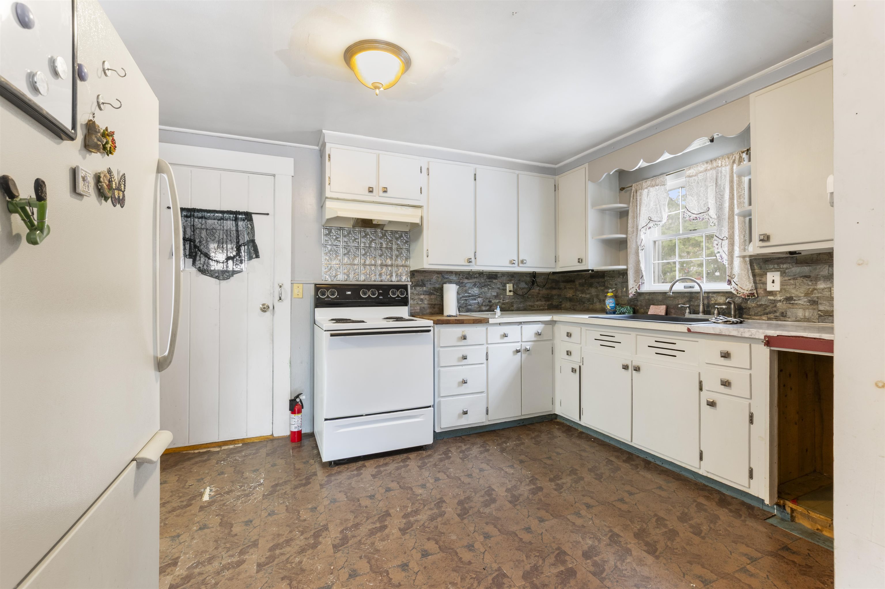 218 Breezy Hill Road Barton, VT 05822 - Photo 7 of 47