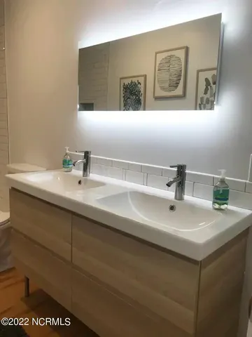 $1,600 | 1302 Canal Drive, Unit 2, Carolina Beach, NC 28428