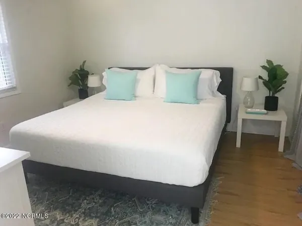 $1,600 | 1302 Canal Drive, Unit 2, Carolina Beach, NC 28428