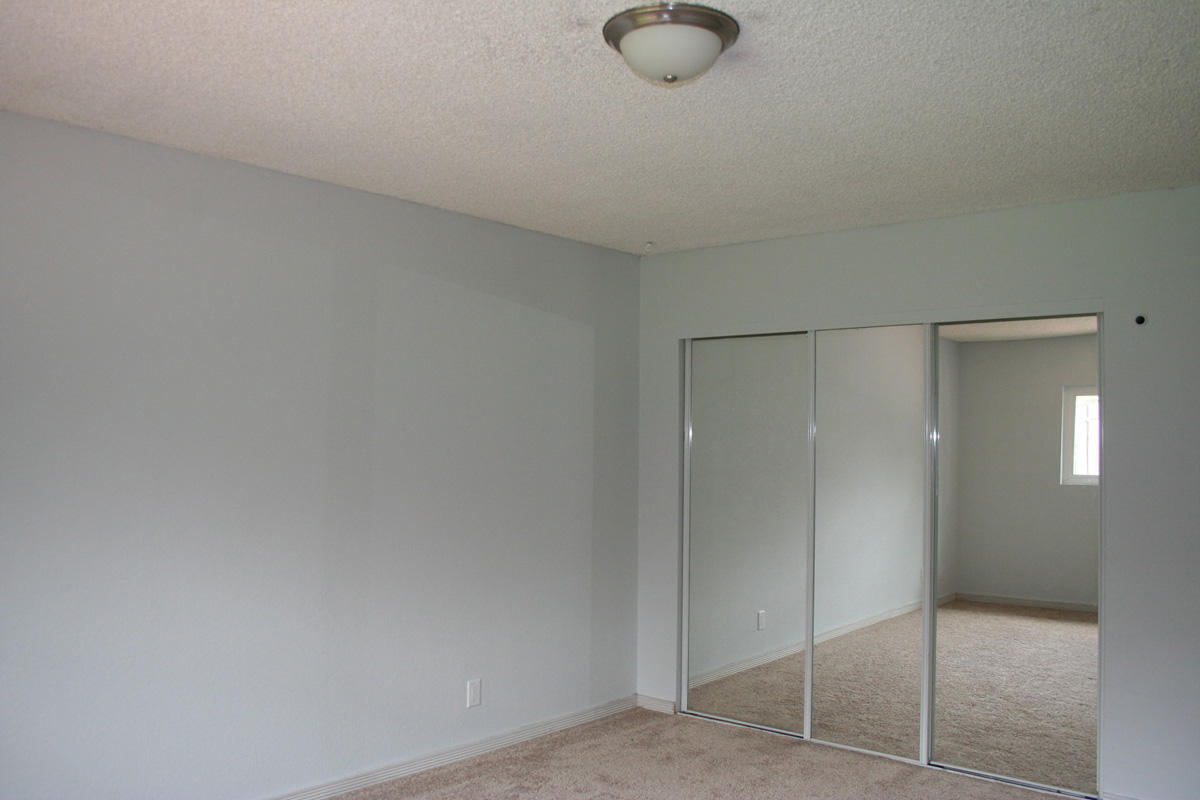14722 Sandy Ridge Road Lake Elizabeth, CA 93532 - Photo 12 of 18 master bedroom