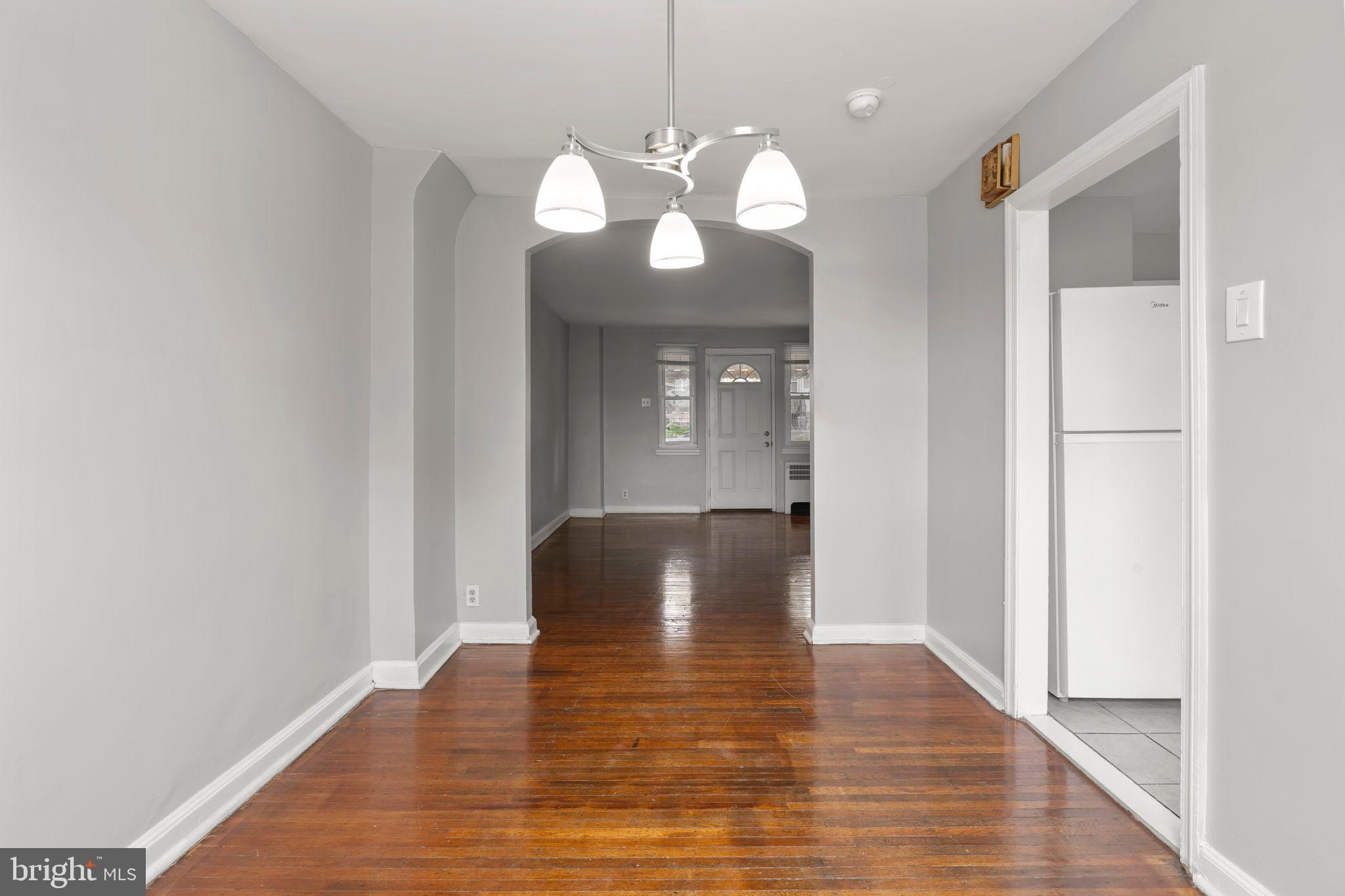 585 Snowden Road Upper Darby, PA 19082 - Photo 10 of 27