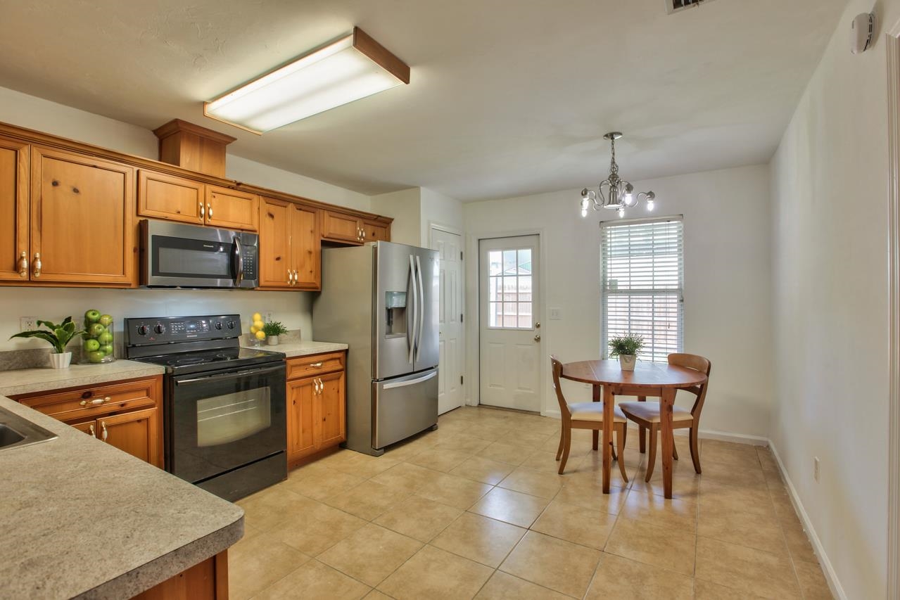 984 Balkin Road Tallahassee, FL 32305 - Photo 8 of 35 Gallery Image 8