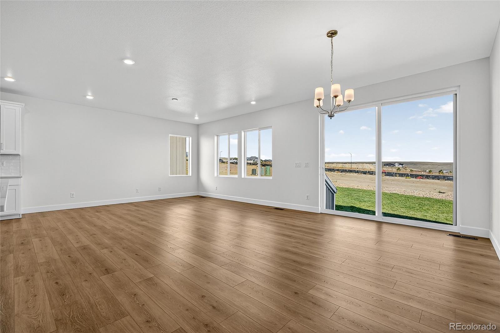 17085 West 92nd Loop Arvada, CO 80007 - Photo 3 of 32