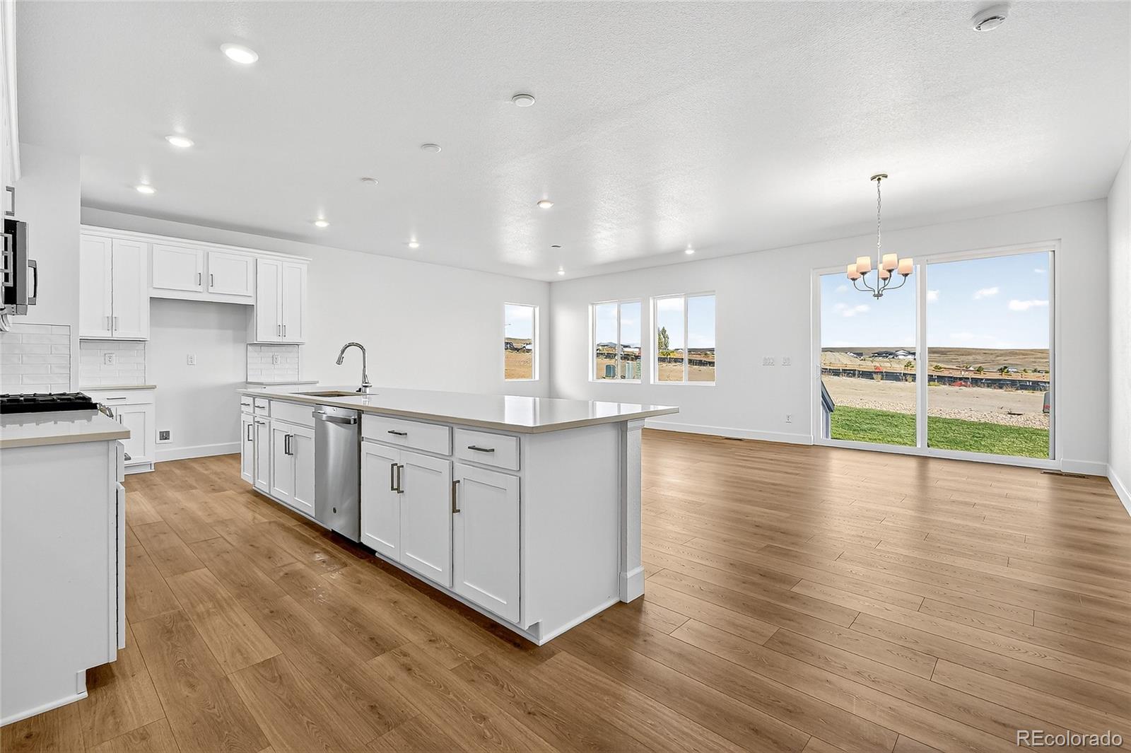 17085 West 92nd Loop Arvada, CO 80007 - Photo 7 of 32