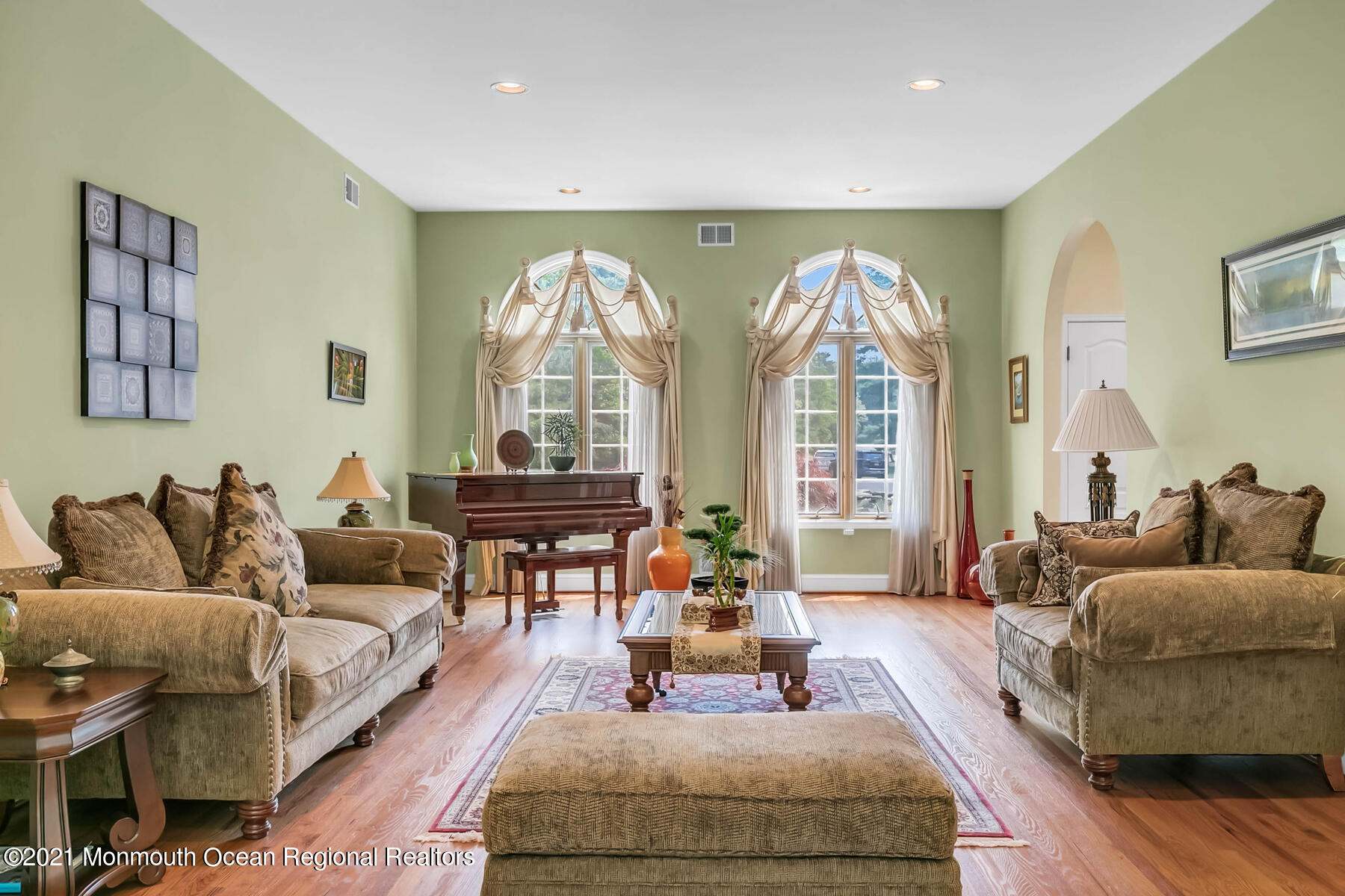 7 Koala Court Colts Neck, NJ 07722 - Photo 11 of 56 7 Koala Ct Colts Neck NJ 07722 USA-014-0