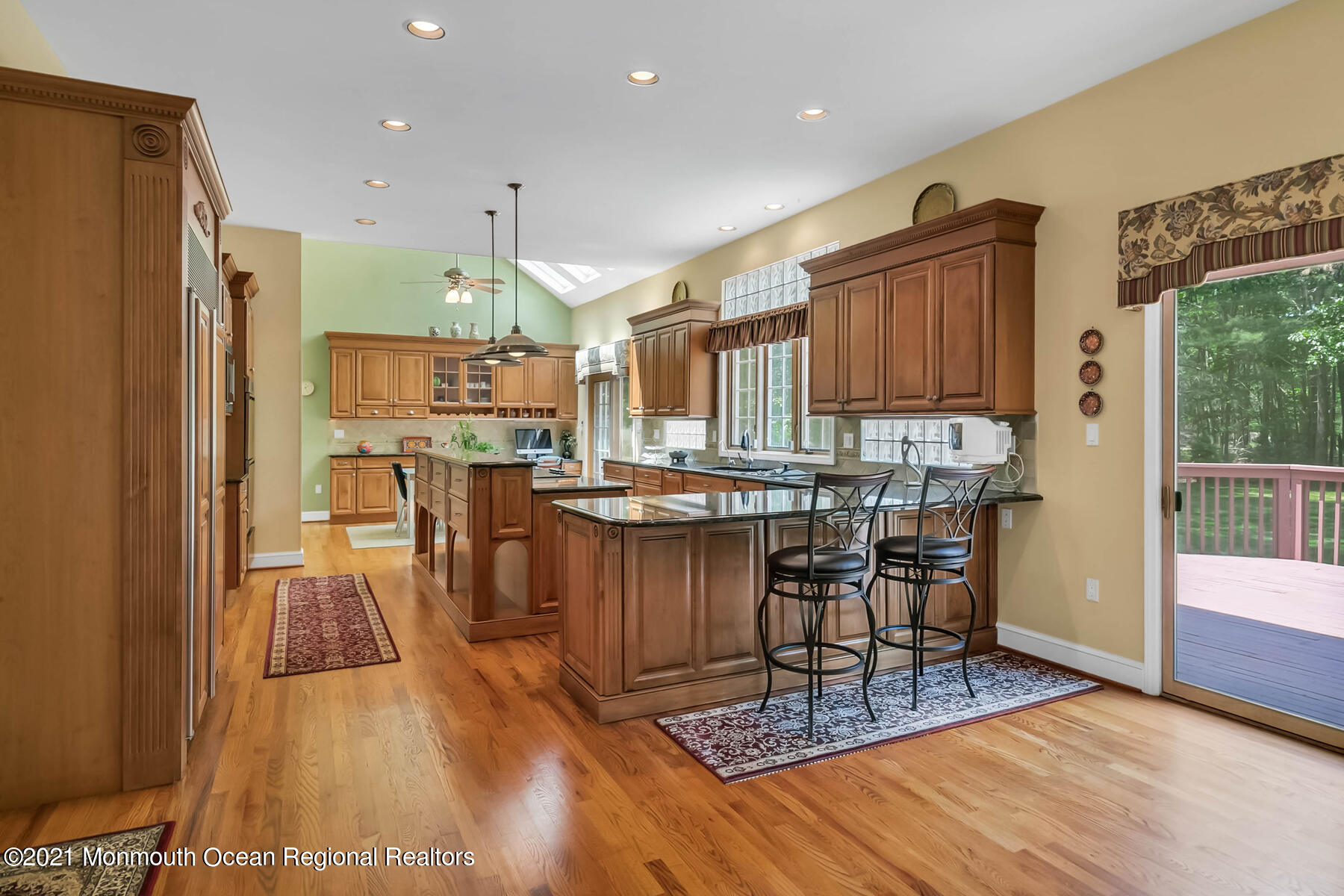 7 Koala Court Colts Neck, NJ 07722 - Photo 16 of 56 7 Koala Ct Colts Neck NJ 07722 USA-018-0