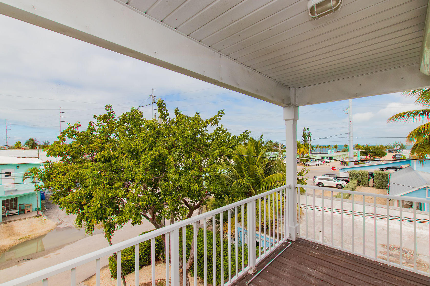 310 24th Marathon, FL 33050 - Photo 22 of 30 a view of a balcony with yard