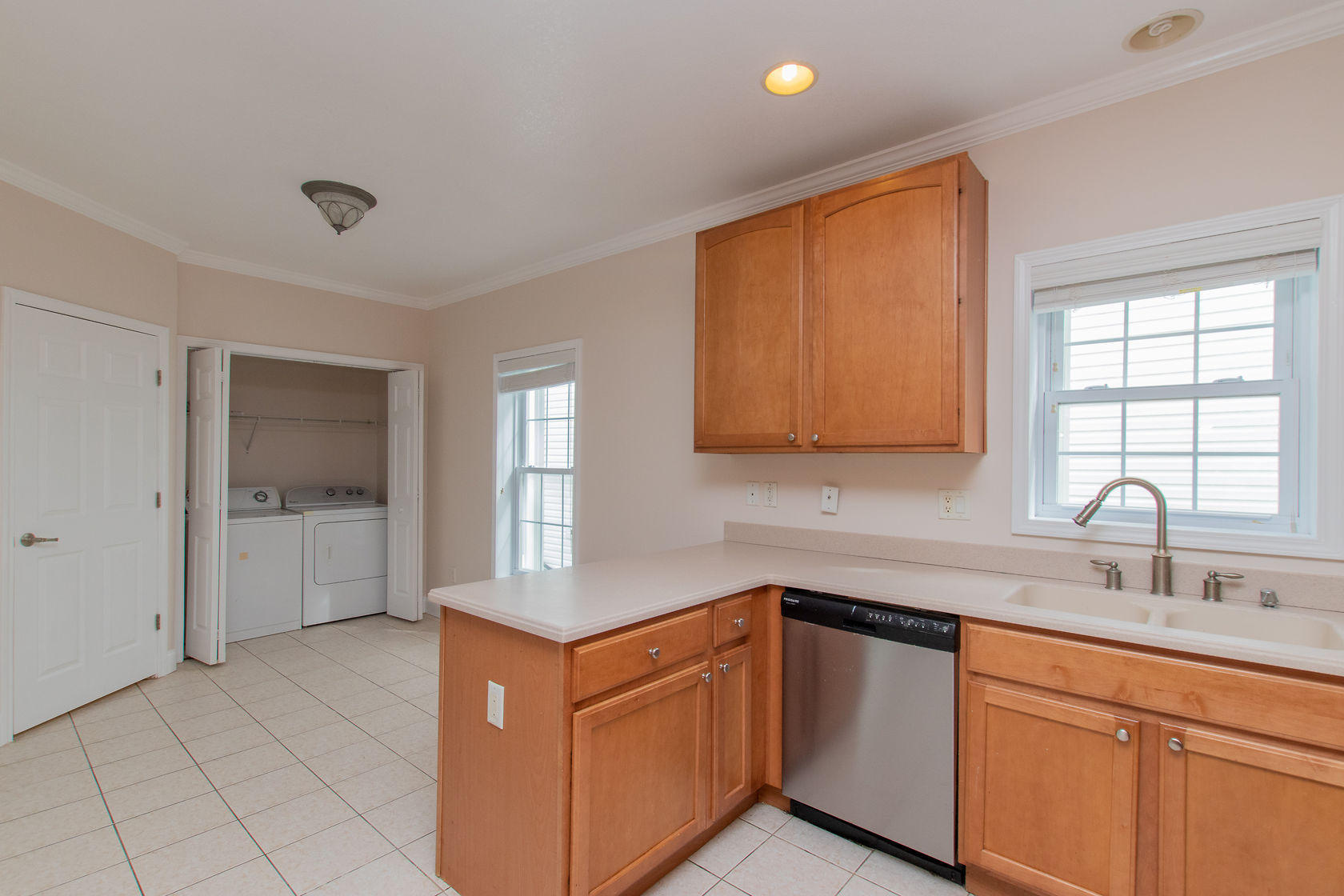 310 24th Marathon, FL 33050 - Photo 7 of 30 a kitchen that has a sink and a stove in it