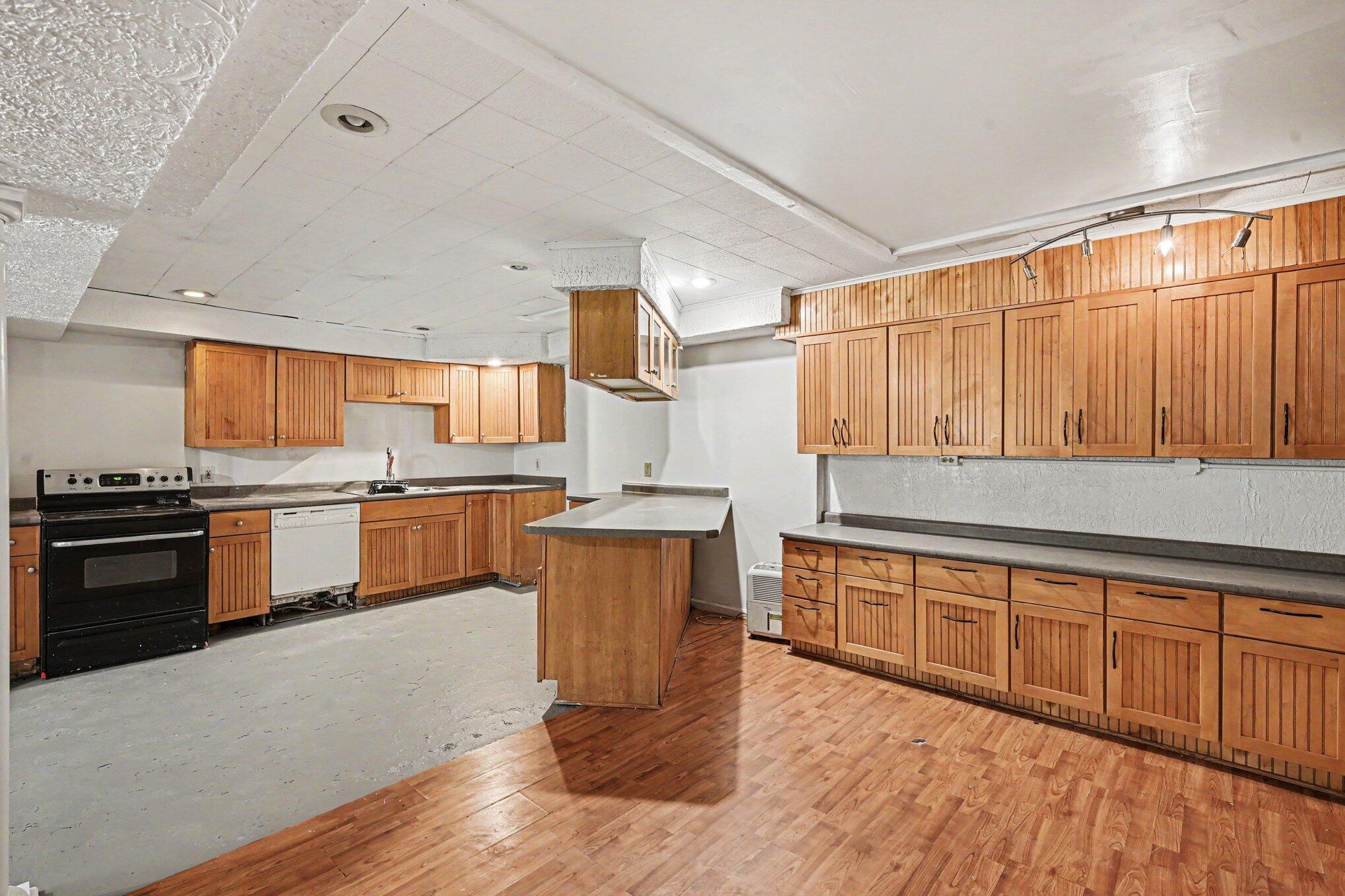 3715 Beckley Road Battle Creek, MI 49015 - Photo 21 of 48 010_file_8646