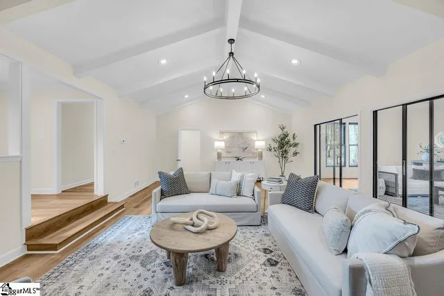 $625,000 | 311 Dunbarton Court, Spartanburg, SC 29307