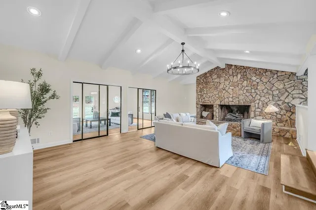 $625,000 | 311 Dunbarton Court, Spartanburg, SC 29307