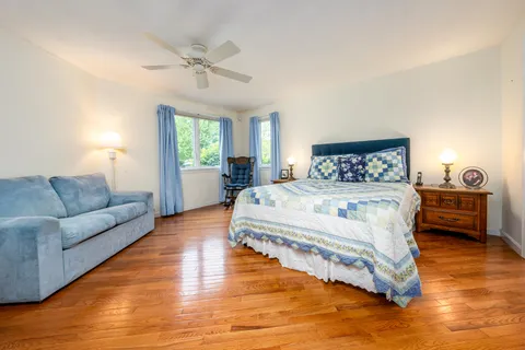 $589,000 | 1 Woods Edge Lane, Mashpee, MA 02649