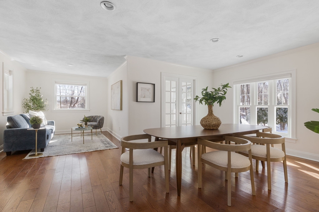 20 Vine Street Ashland, MA 01721 - Photo 2 of 35