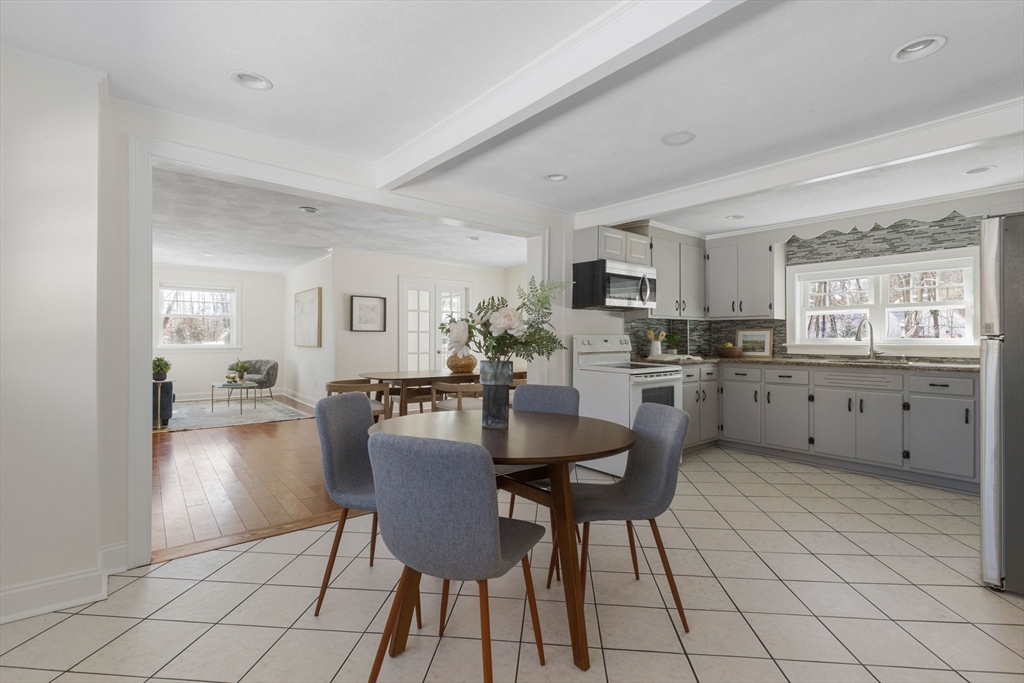 20 Vine Street Ashland, MA 01721 - Photo 6 of 35