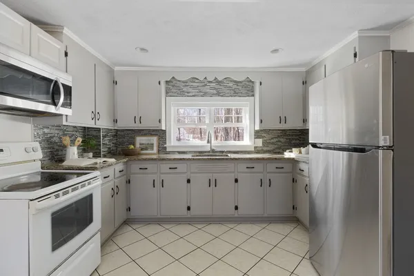 $799,000 | 20 Vine Street, Ashland, MA 01721