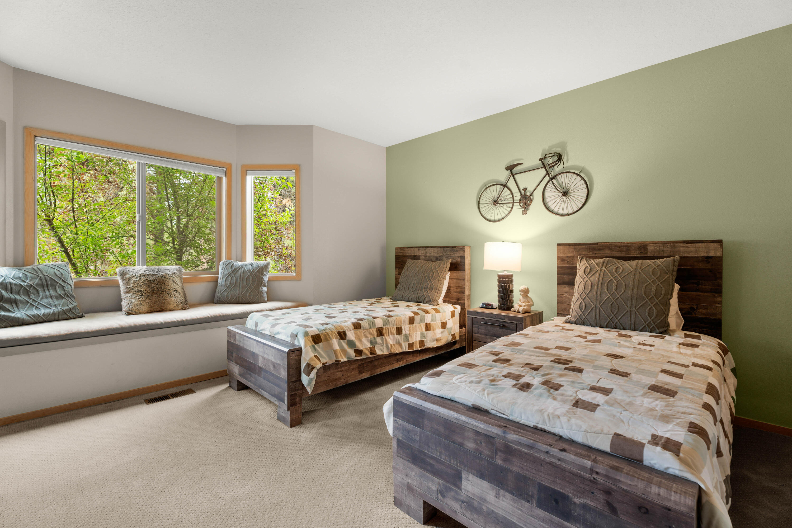 57357 Beaver Ridge Loop, Unit 22 Sunriver, OR 97707 - Photo 10 of 21