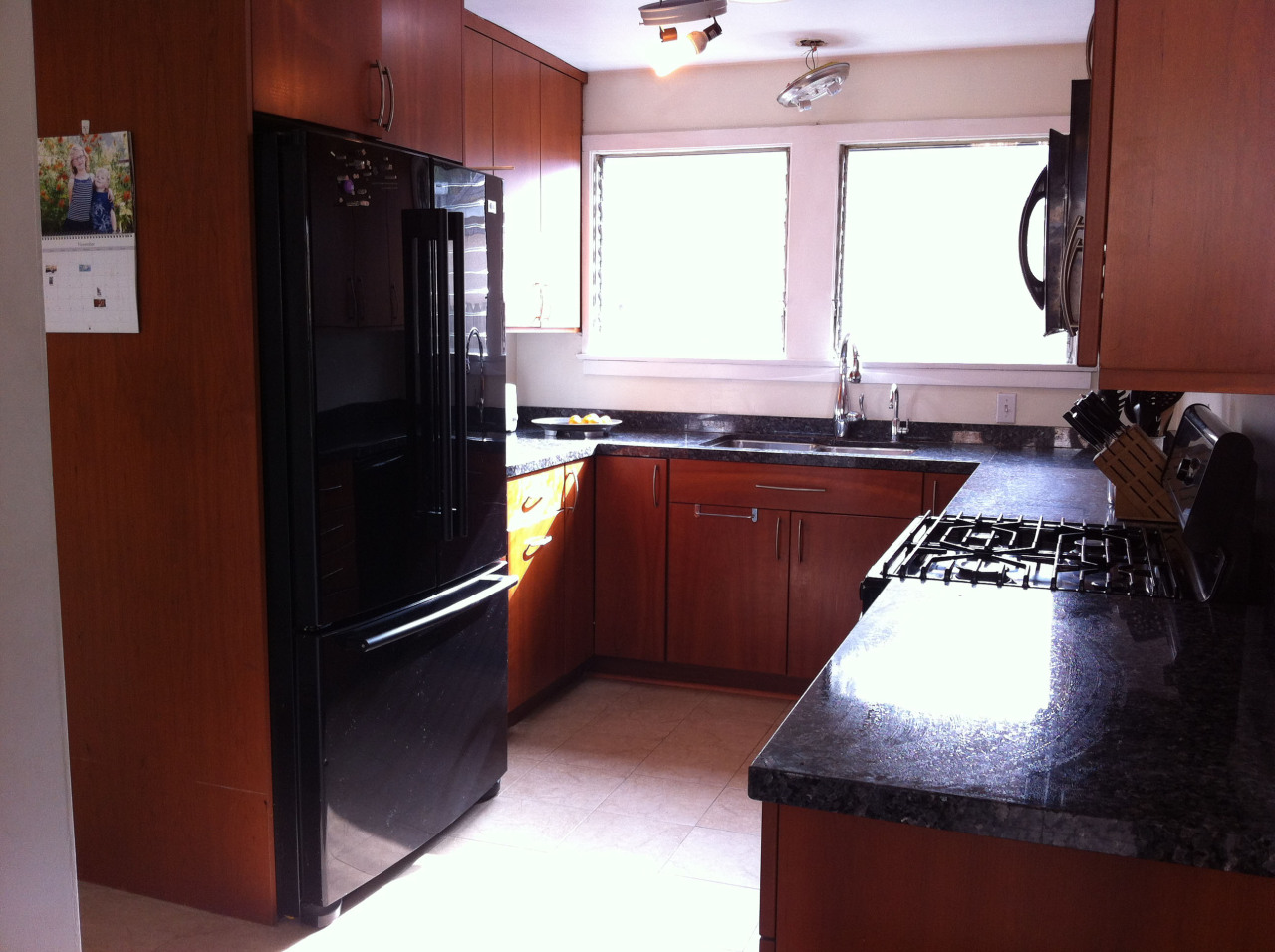 2010 Modoc Road Santa Barbara, CA 93101 - Photo 2 of 15 kitchen1