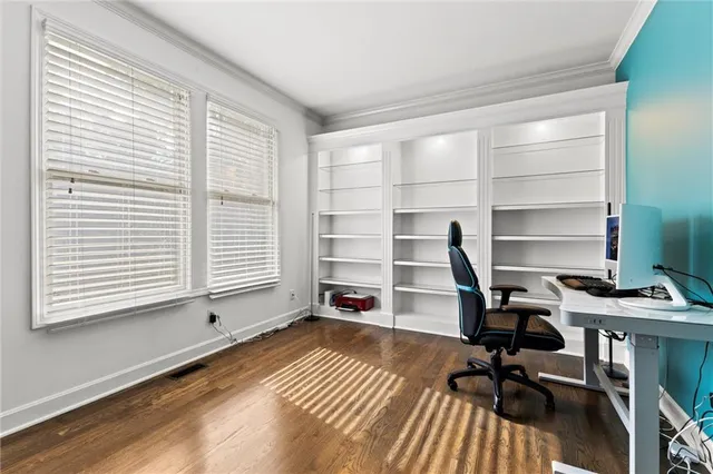 $749,900 | 14706 Mohawk Circle, Leawood, KS 66224