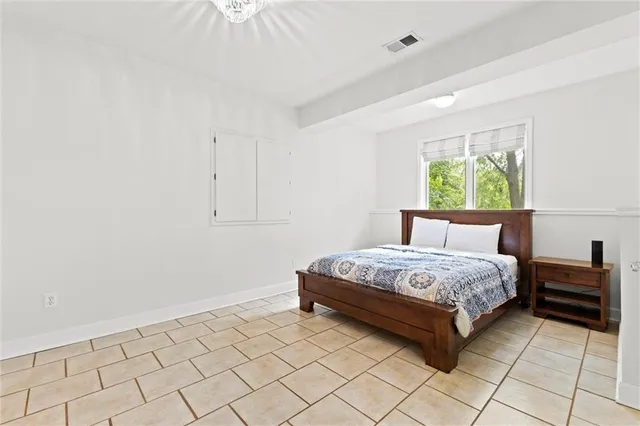 $749,900 | 14706 Mohawk Circle, Leawood, KS 66224