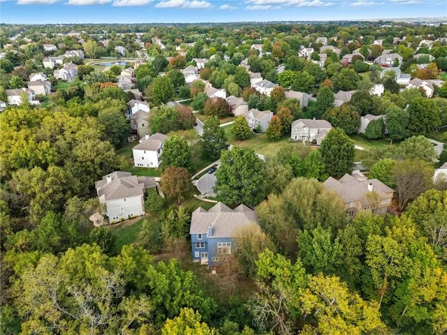 $749,900 | 14706 Mohawk Circle, Leawood, KS 66224