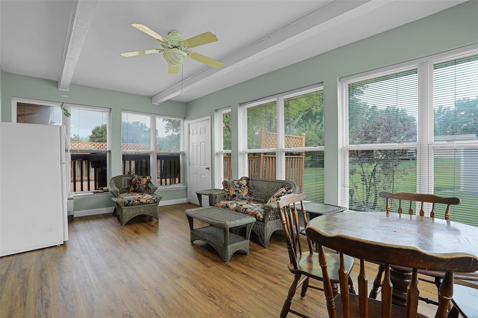 9330 Buxton Drive St. Louis, MO 63126 - Photo 11 of 27