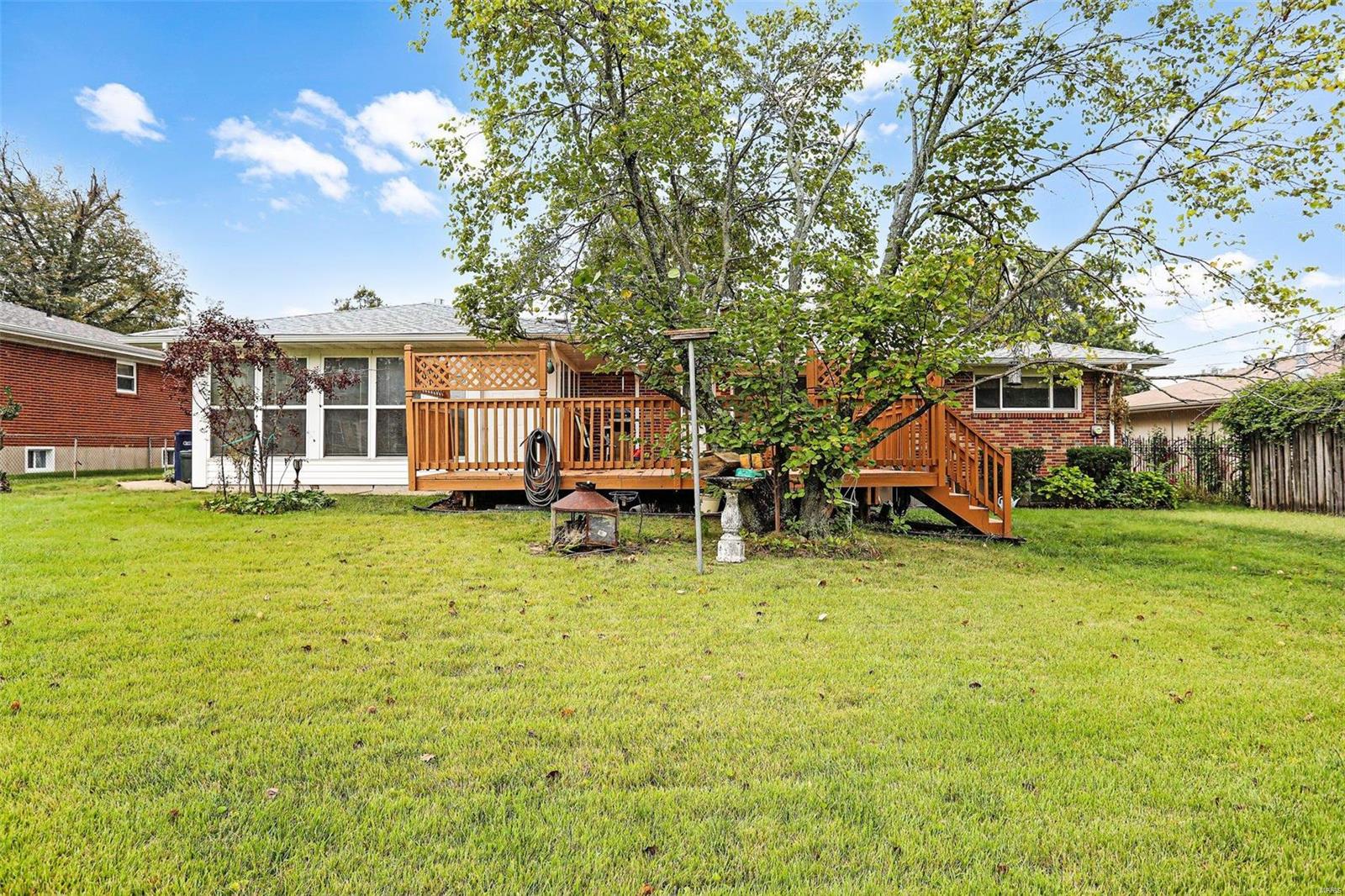 9330 Buxton Drive St. Louis, MO 63126 - Photo 27 of 27