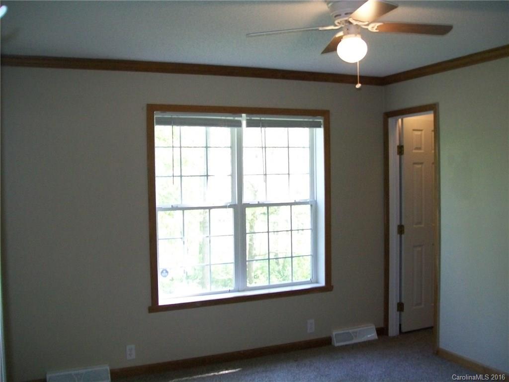 2861 Bush Road Clover, SC 29710 - Photo 20 of 24 Gallery Image 20